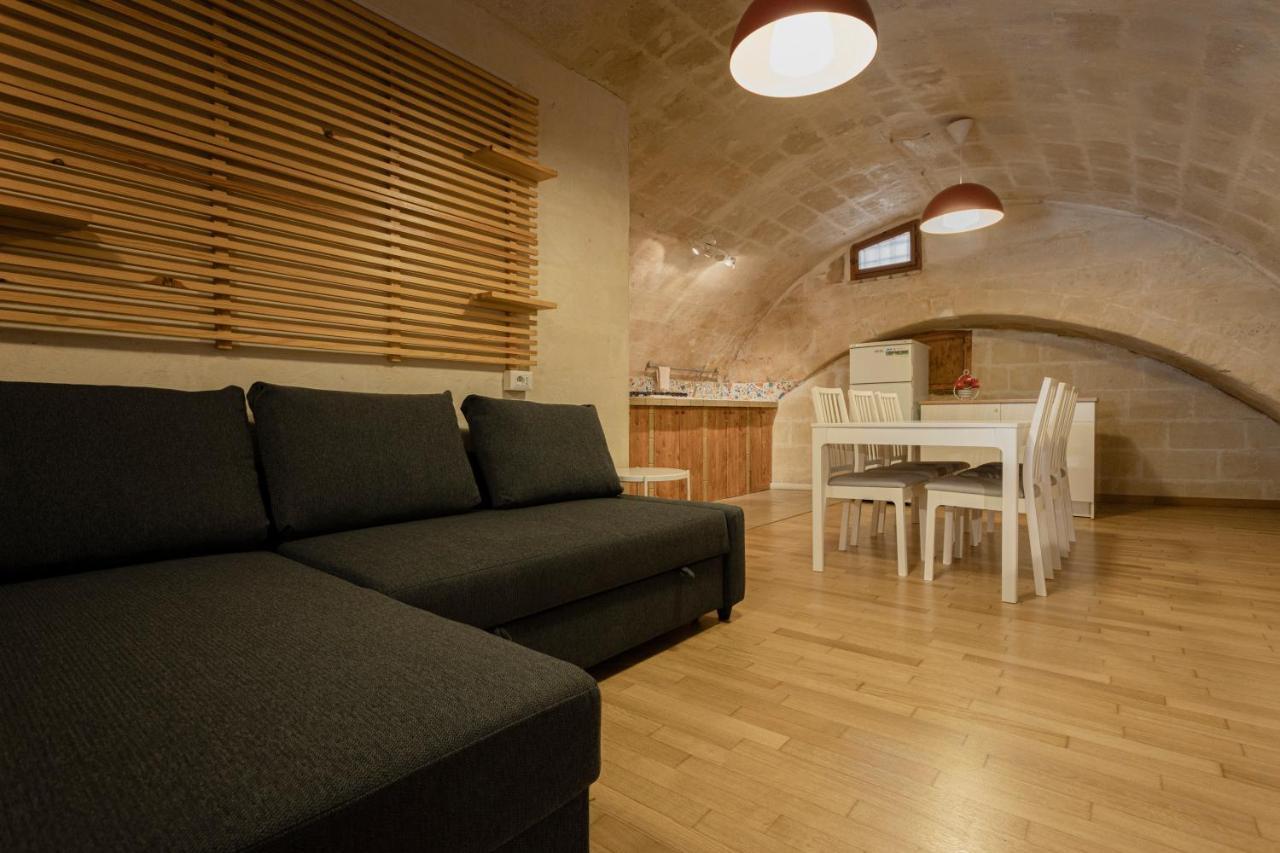 Dimora 1919 Luxury Loft Villa Матера Екстериор снимка